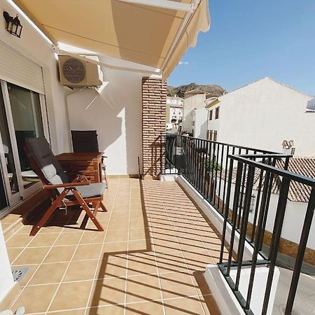 Balcon Hacia La Montana Daire Guejar Sierra Dış mekan fotoğraf